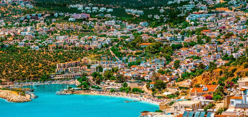 Kaş Gezi Rehberi: Turkuaz Koylar, Dalış Noktaları ve Popüler Kaş Turları